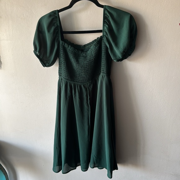 Brand new never worn medium green dress - Picture 6 of 7